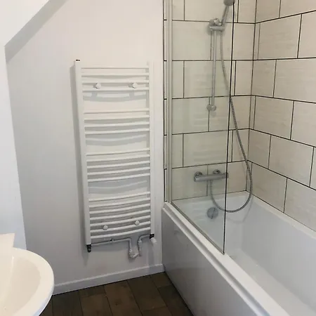 בית נופש House For 10 *